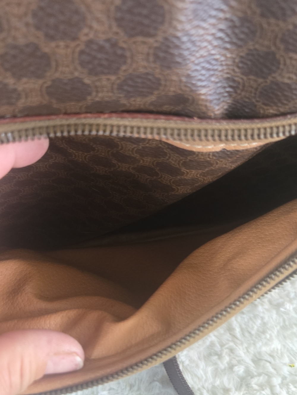 Celine Brown Monogram Crossbody Messenger Bag Euc Like New - Picture 10 of 15